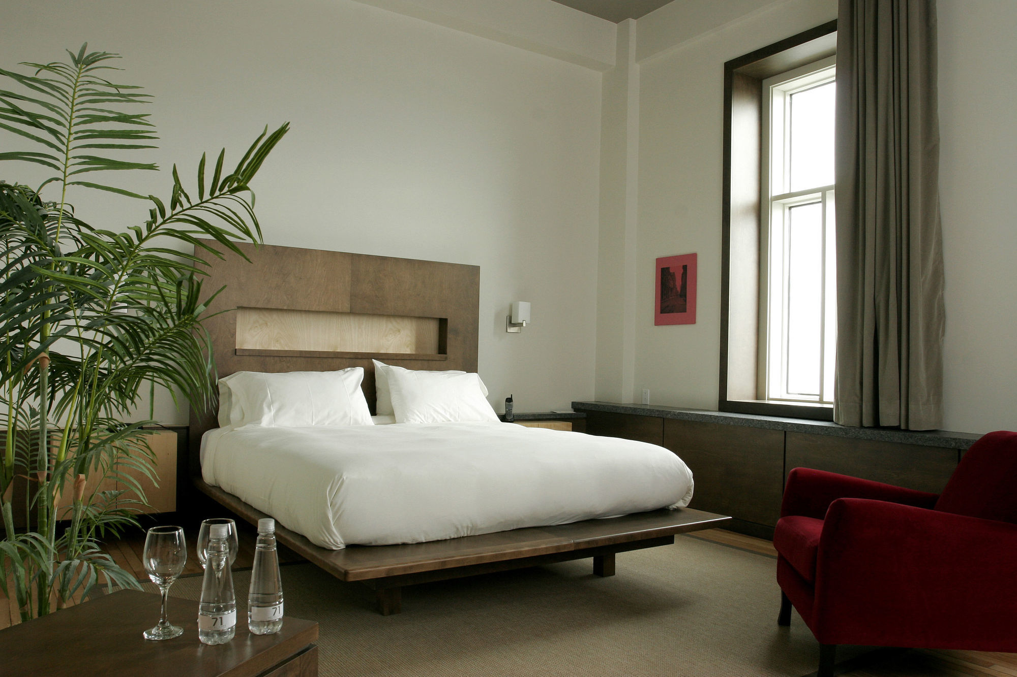 Hotel 71 By Preferred & Quebec City