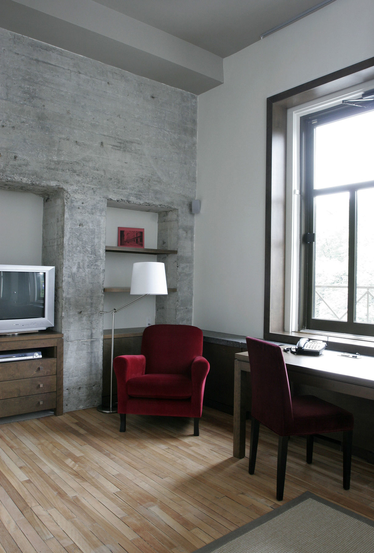 Hotel 71 By Preferred & 4*