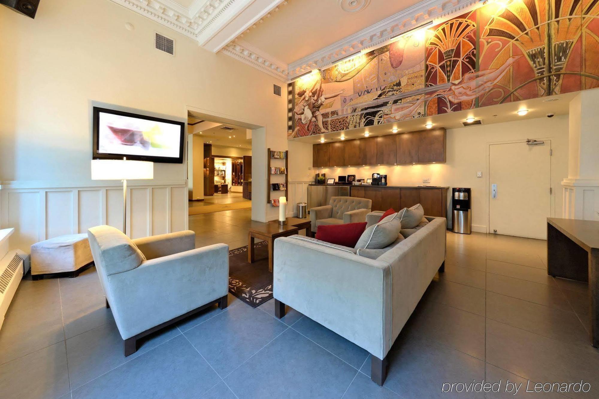 71 By Preferred & Hotel